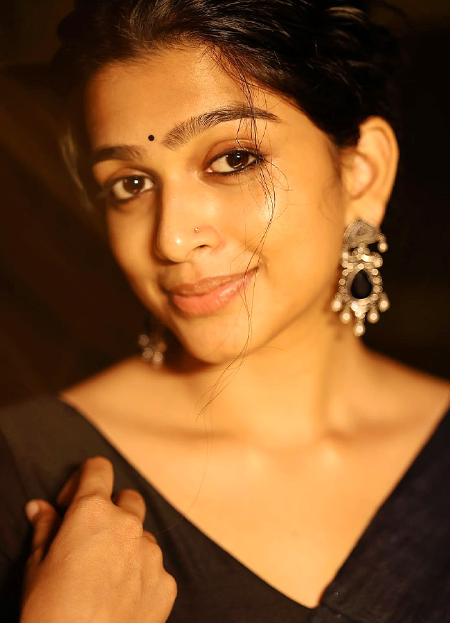Ananthika_20Sanilkumar_20_285_29.jpg 5