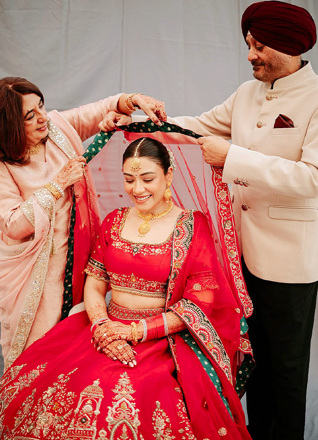 Anchal_20Singh_20_2811_29.jpg 11