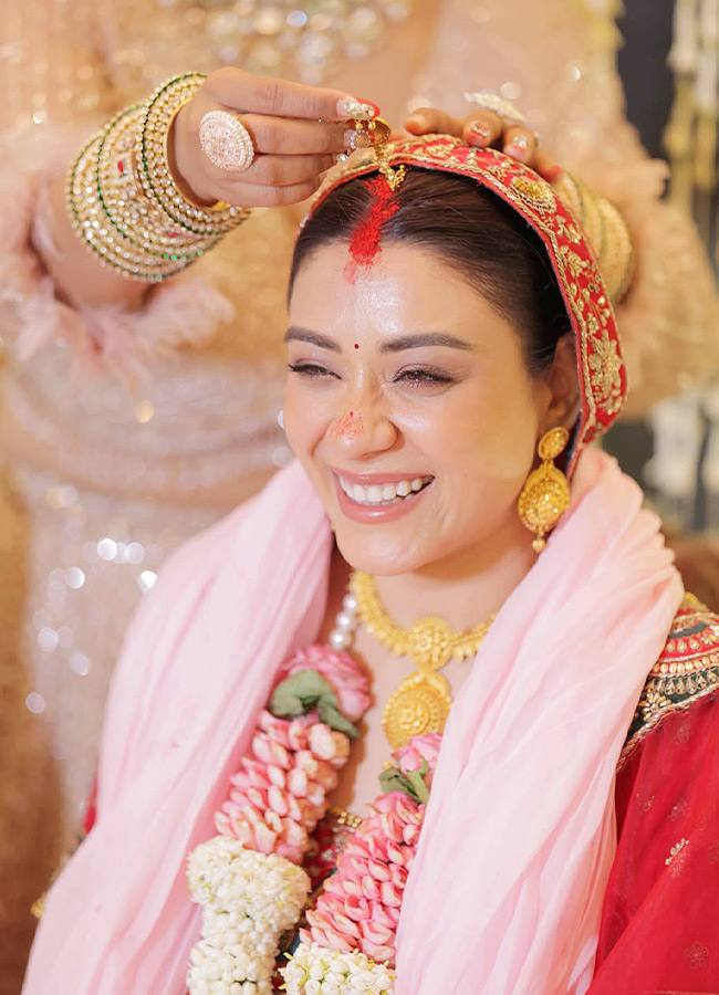 Anchal_20Singh_20_283_29.jpg 3