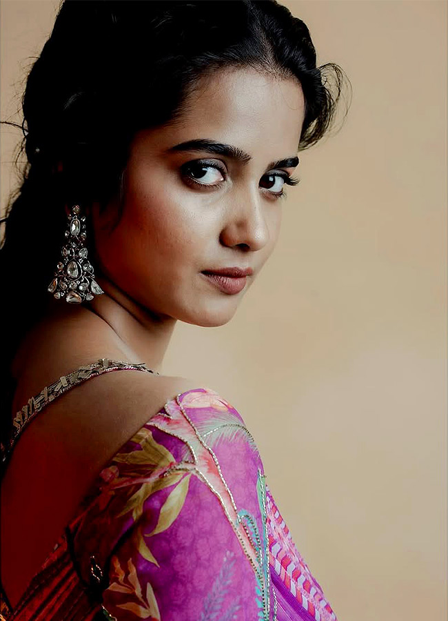 Sri_20Gouri_20Priya_20_2820_29.jpg 20