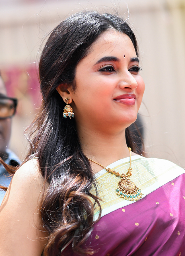 Actress_20Priyanka_20Mohan_20Fashion_20Mall_20Grand_20Opening_20At_20ECIL__20_2813_29.jpg 13