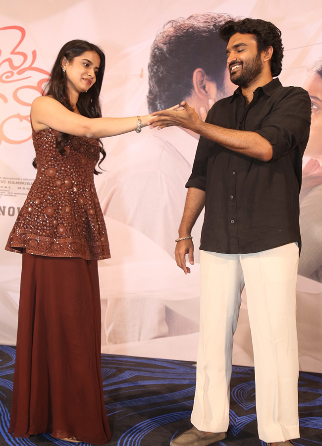 Chennai_20Love_20Story_20Blockbuster_20Success_20Meet_20HD_20Photos__20_2819_29.jpg 18