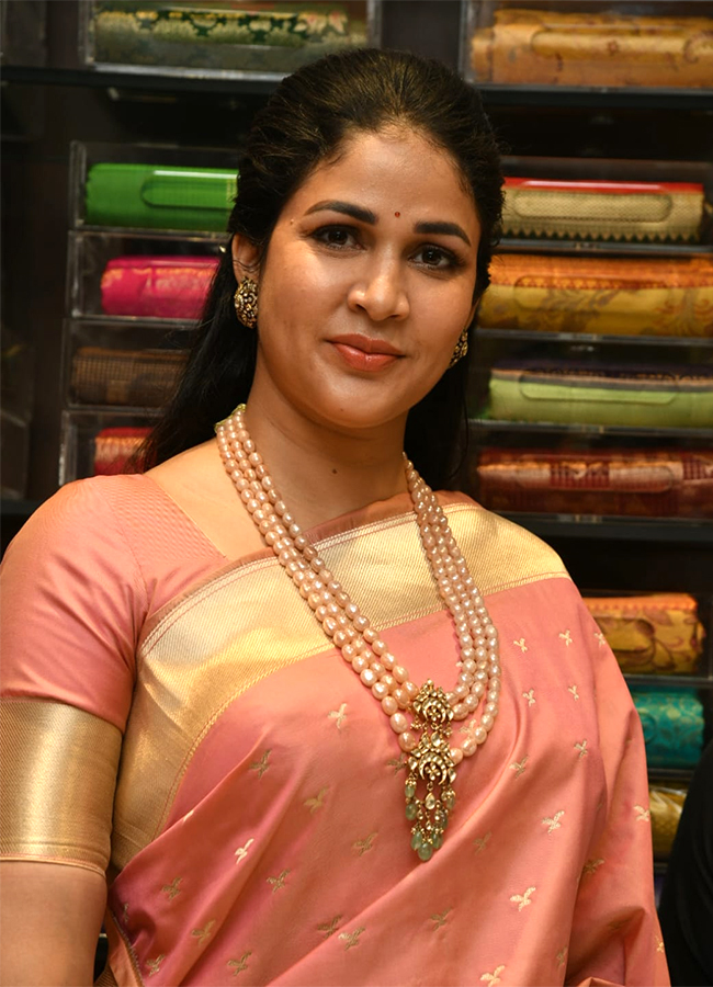 Lavanya_20Tripathi_20Kukatpally_20Hyderabad_20HD_20Photos__20_2810_29.jpg 10