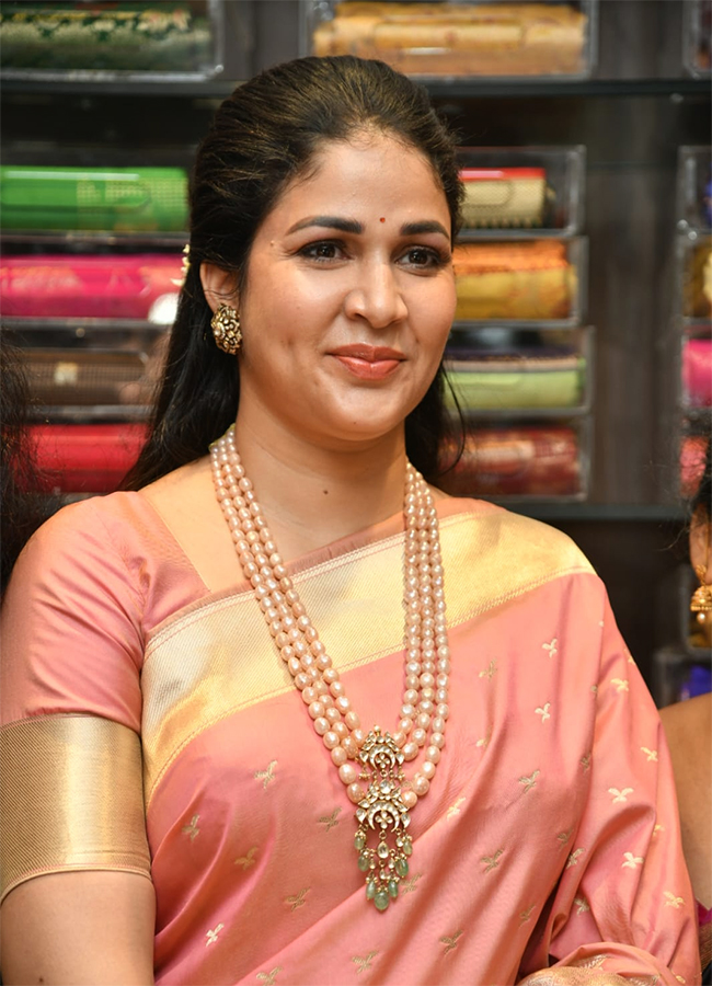 Lavanya_20Tripathi_20Kukatpally_20Hyderabad_20HD_20Photos__20_2811_29.jpg 11