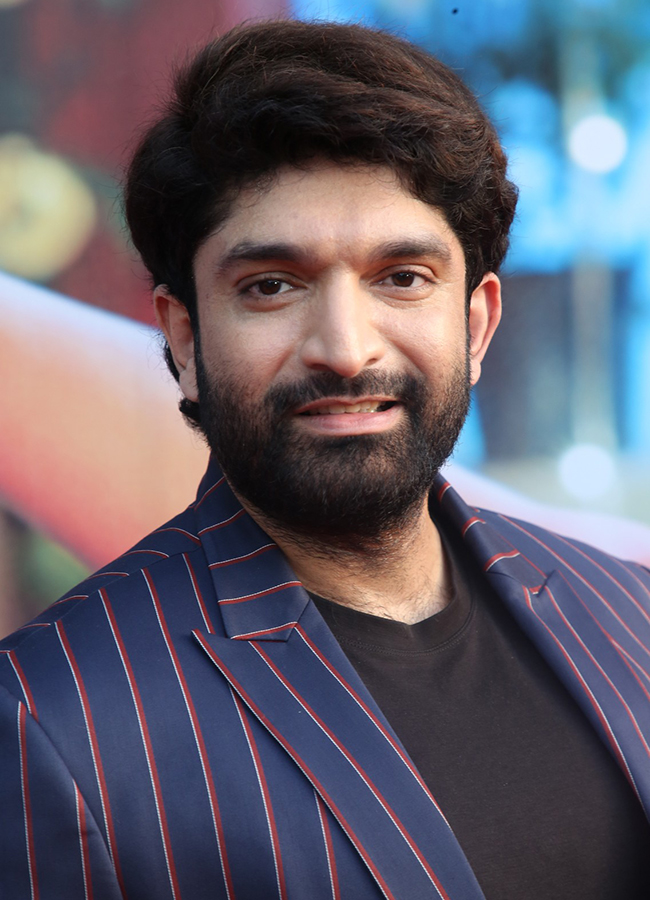 Nenu_20Ready_20Movie_20Konchem_20Konchem_20Song_20Launch_20Photos__20_2817_29.jpg 17