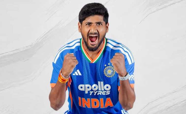 Who-Is-Yash-Thakur.jpg