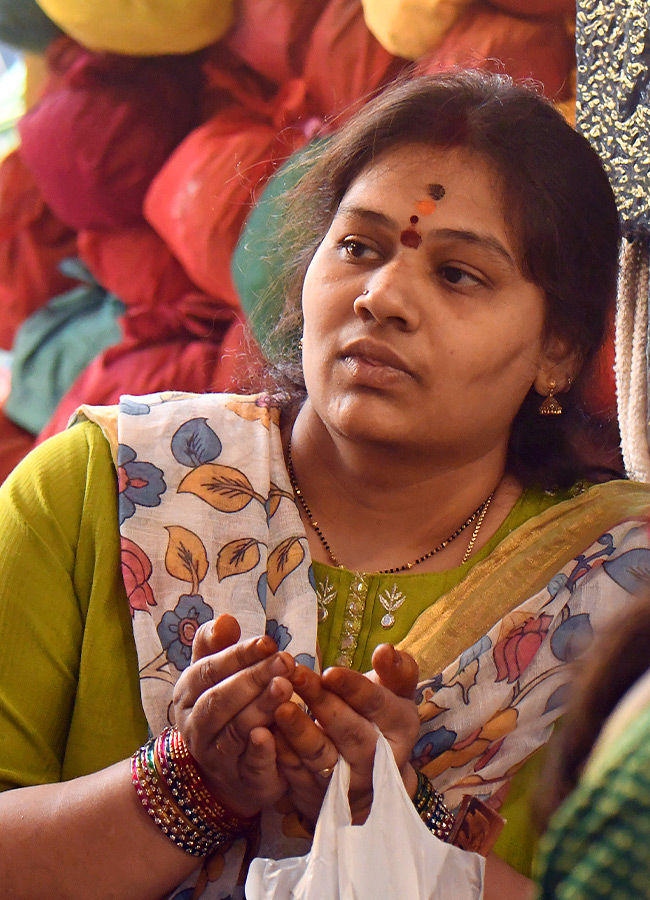 Tholi_20Ekadasi_20_2812_29_3.jpg 12