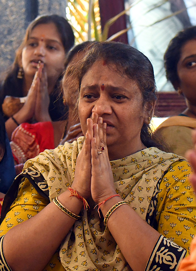Tholi_20Ekadasi_20_289_29_3.jpg 9