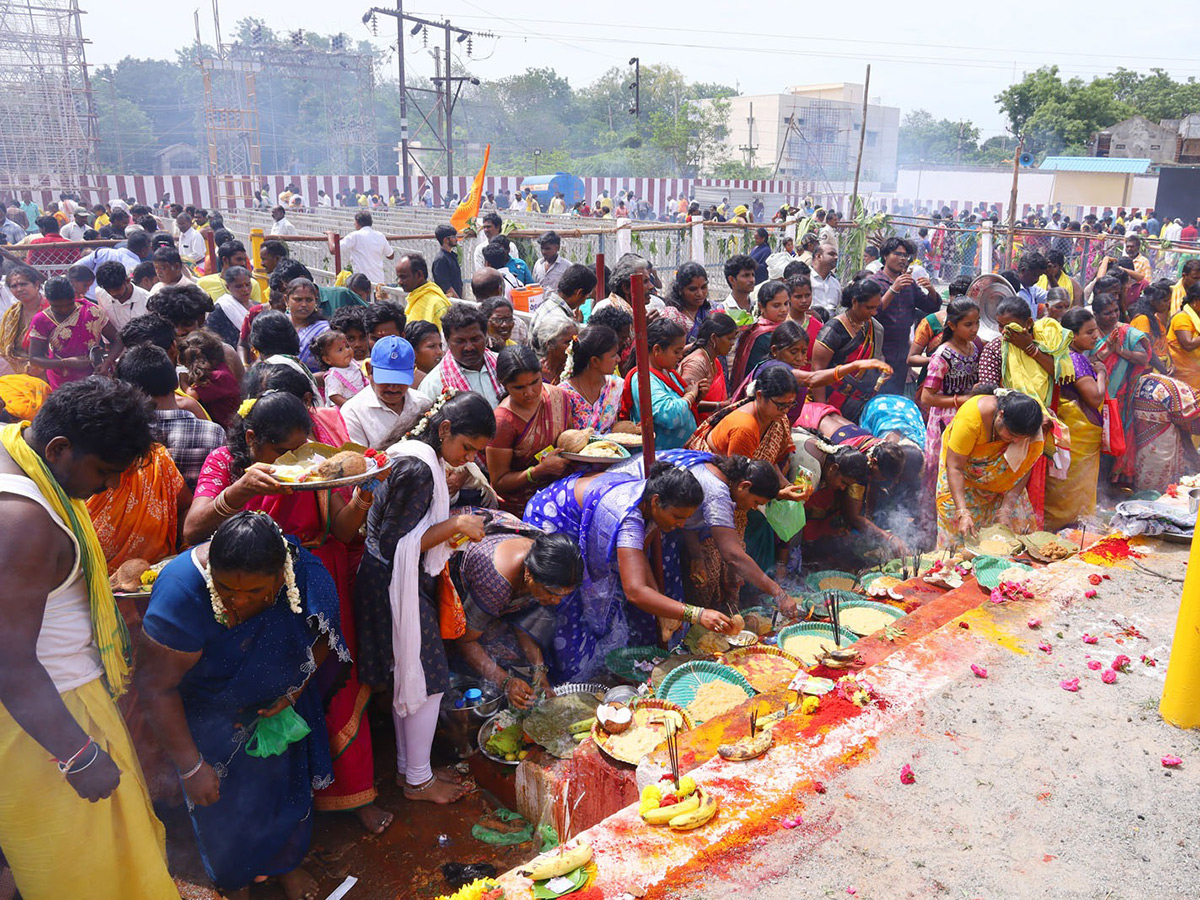 Dharmaraja_20Swamy_20Brahmotsavam_20Held_20Grandly_20In_20Srikalahasti__20_2811_29.jpg 11
