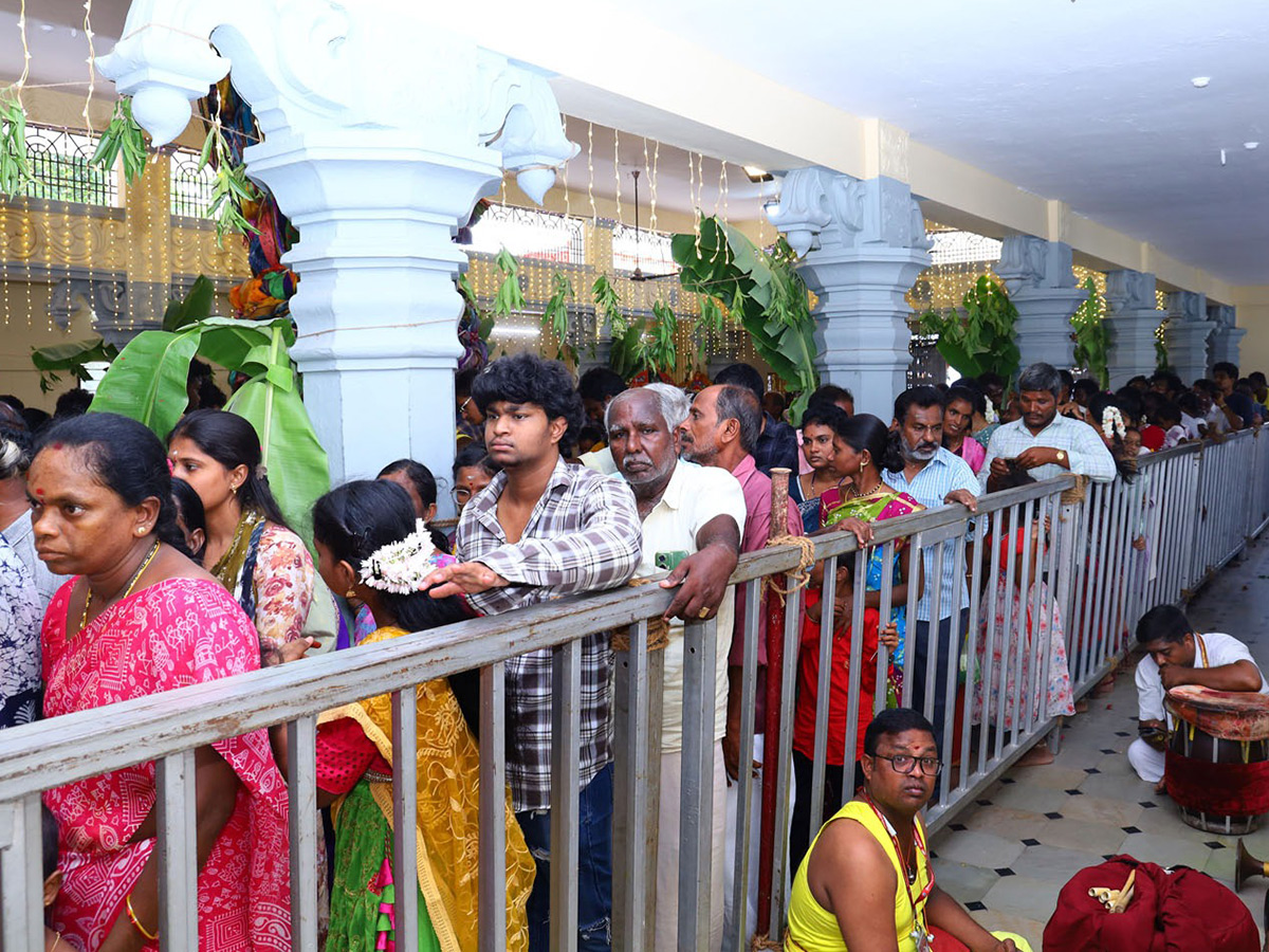 Dharmaraja_20Swamy_20Brahmotsavam_20Held_20Grandly_20In_20Srikalahasti__20_2813_29.jpg 13