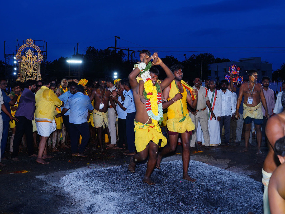 Dharmaraja_20Swamy_20Brahmotsavam_20Held_20Grandly_20In_20Srikalahasti__20_286_29.jpg 6