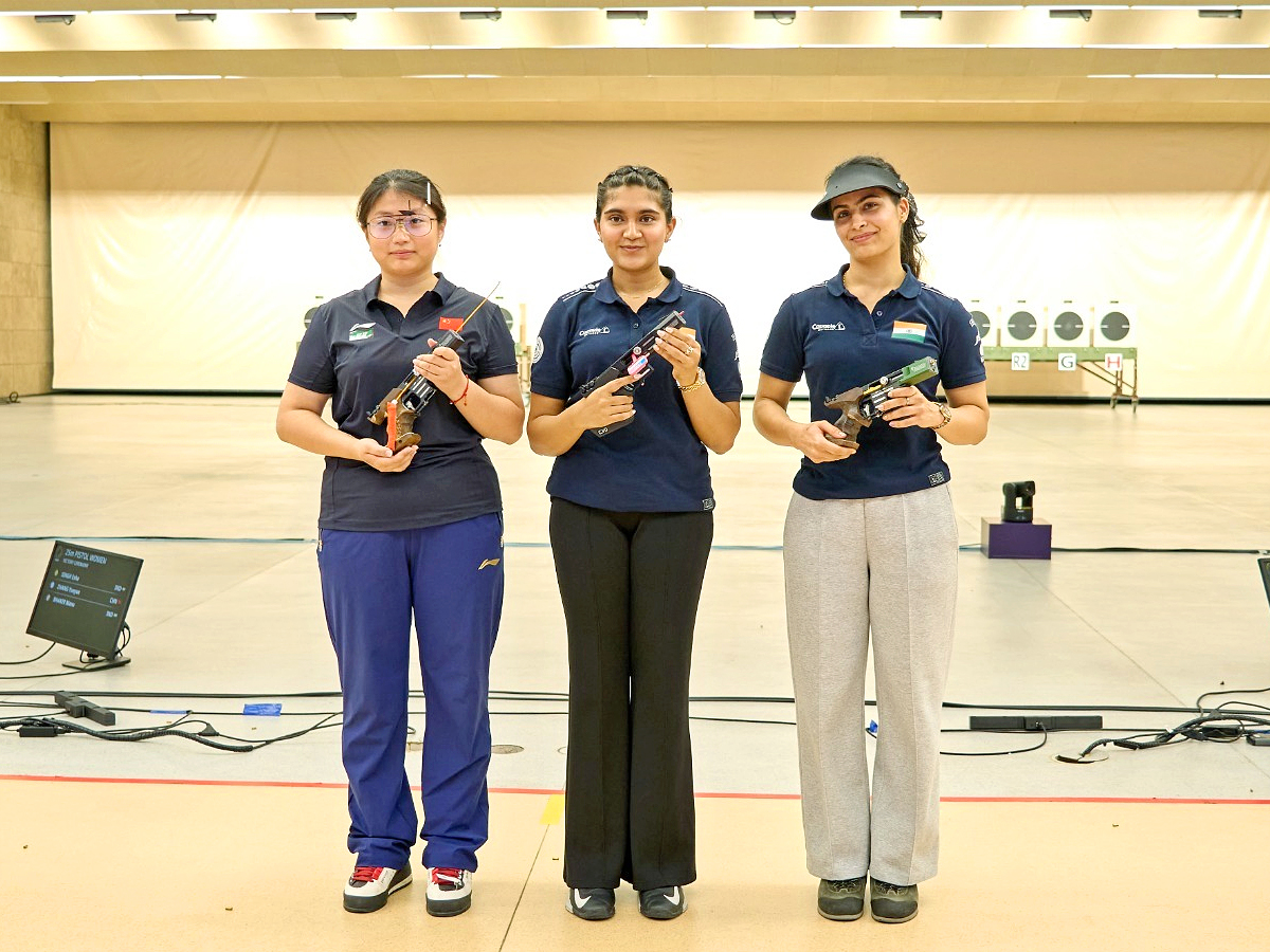 In_20Esha_20Singh_20wins_20Gold_20Medal_20In_20The_20Womens_2025m_20Pistol_20Final_20Photos_20_281_29.jpg 1