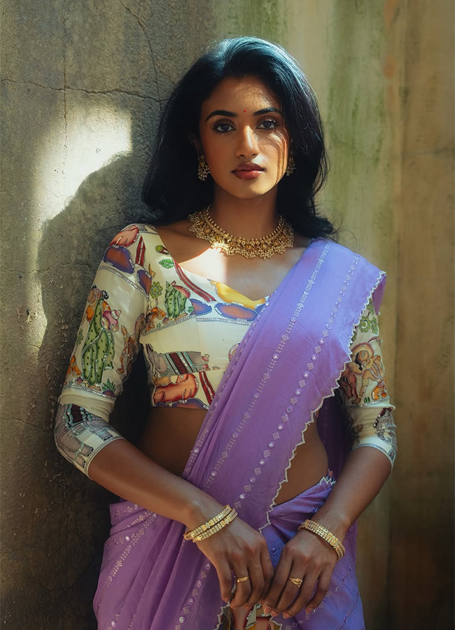 Tollywood_20Actor_20Naveen_20Voleti_20His_20Daughter_20Also_20Crazy_20Heroine_20viral_20photos__20_285_29.jpg 5