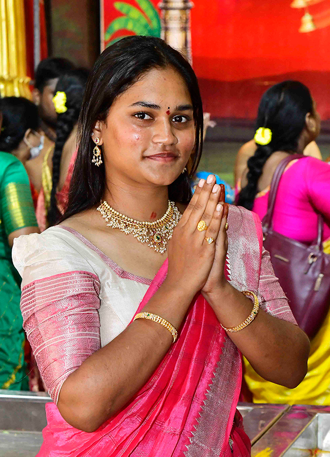 Devotional_20_20Shakambari_20Utsavam_20at_20Indrakeeladri_20in_20Vijayawada__20_2818_29.jpg 18