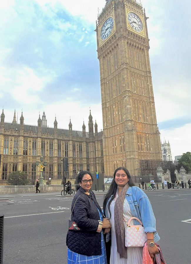 Praseedha_20Uppalapati_20_2811_29.jpg 11