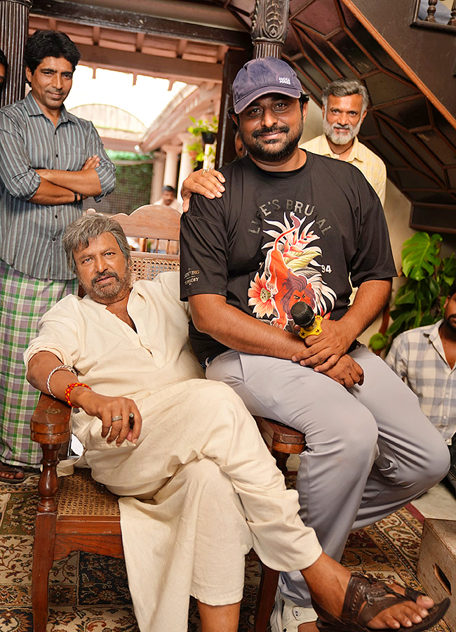 Srinivasa_20Mangapuram_20Moive_20HD_20Posters__20_286_29.jpg 6