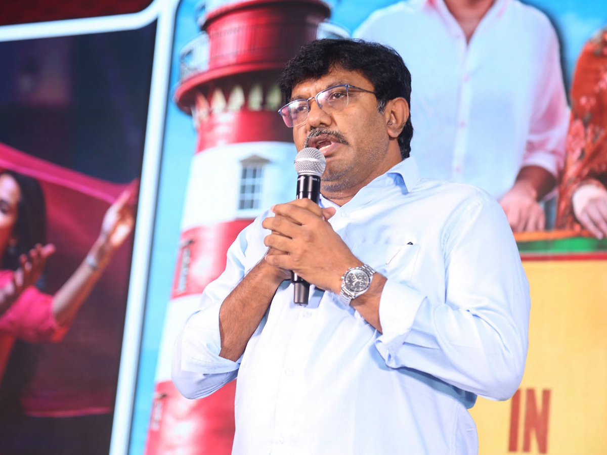 Chennai_20Love_20Story_20Grand_20Success_20Meet_20HD_20Photos__20_288_29.jpg 8