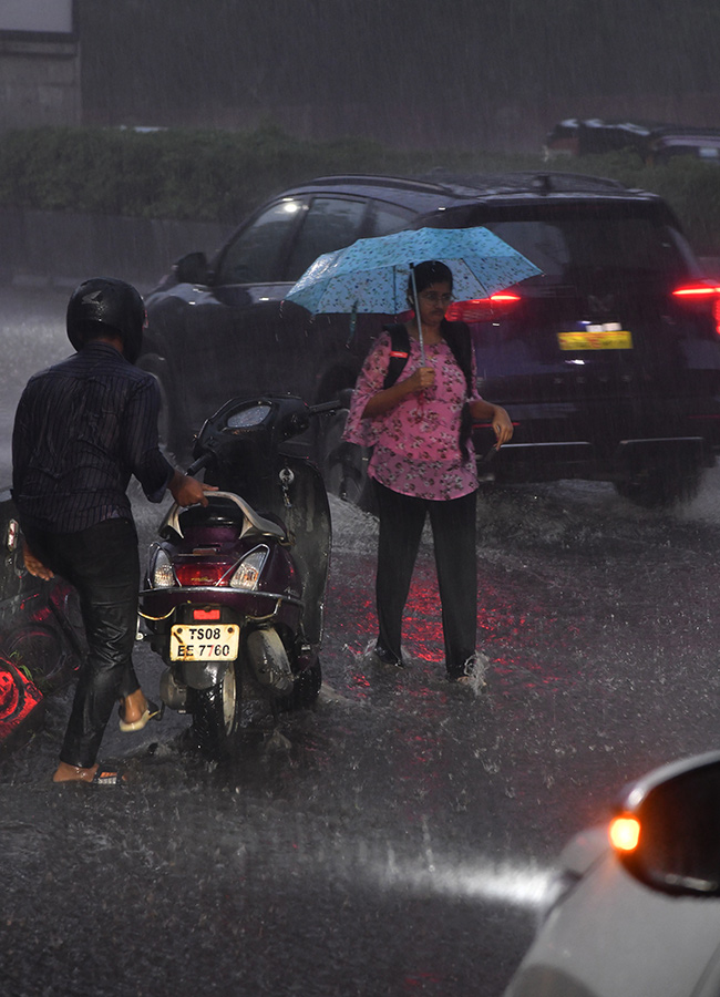 heavy_20rains_20in_20hyderabad_20latest_20news__20_2827_29.jpg 27