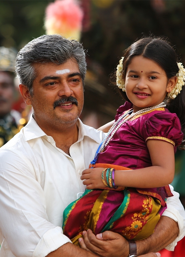 Actress_20Yuvina_20Parthavi_20In_20Aadarsha_20Kutumbam_20Movie__20_2814_29.jpg 14