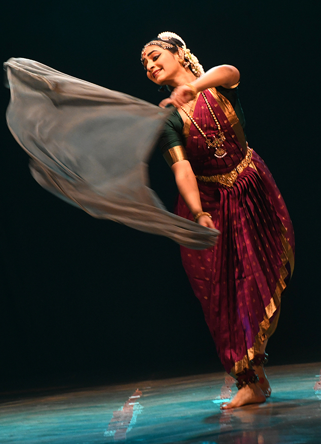 Dr_20C_20Narayana_20Reddy_20Birth_20Anniversary_20At_20Ravindra_20Bharati__20_282_29.jpg 2