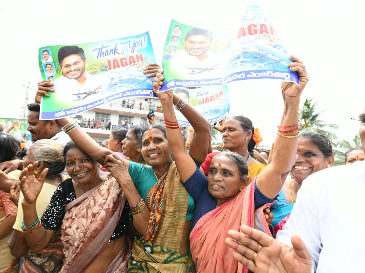 Massive_20Public_20Support_20for_20YS_20Jagan_20Srikakulam_20Tour_20HD_20Photos_1_20_284_29_0.jpg 20
