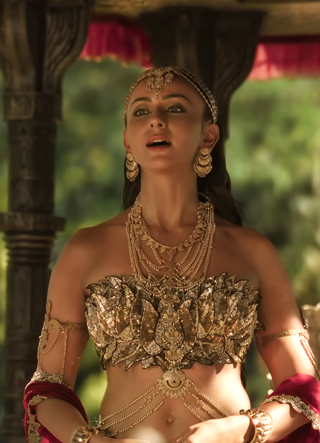 Ranbir_20Kapoor_20as_20Sai_20Pallavi_20Ramayana_20Trailer_20HD_20Photos__20_2814_29.jpg 14