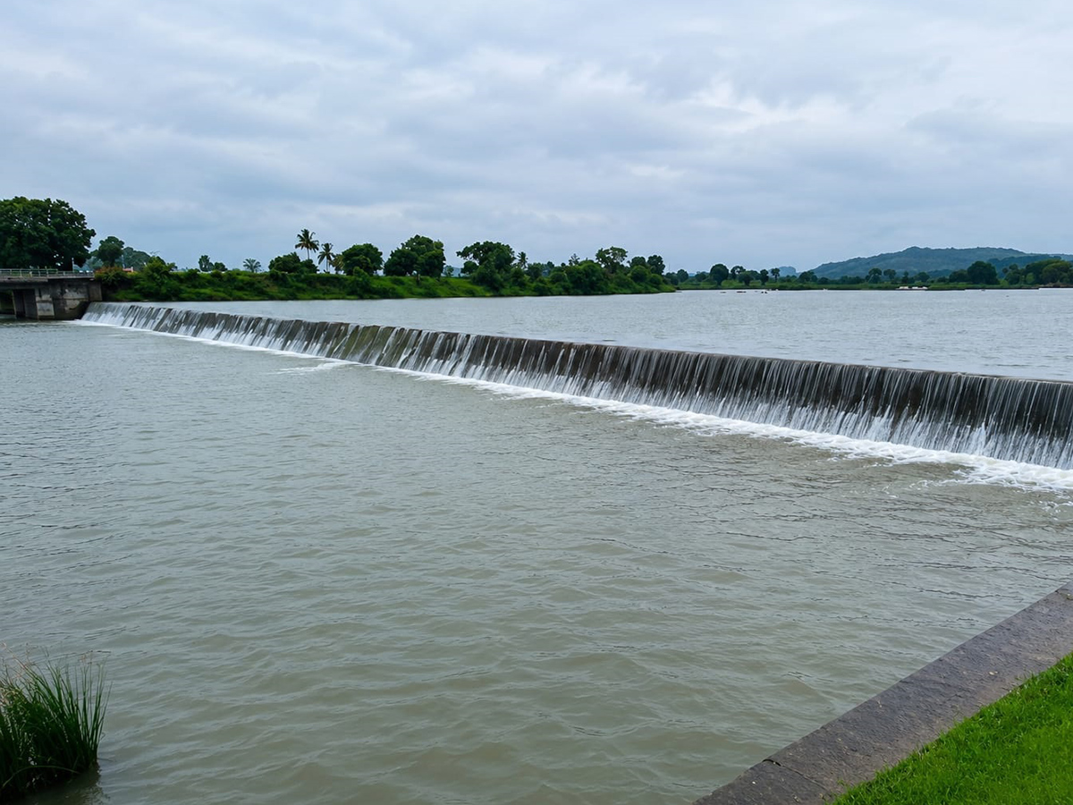 heavy_20rains_20in_20telangana__20_2817_29.jpg 17