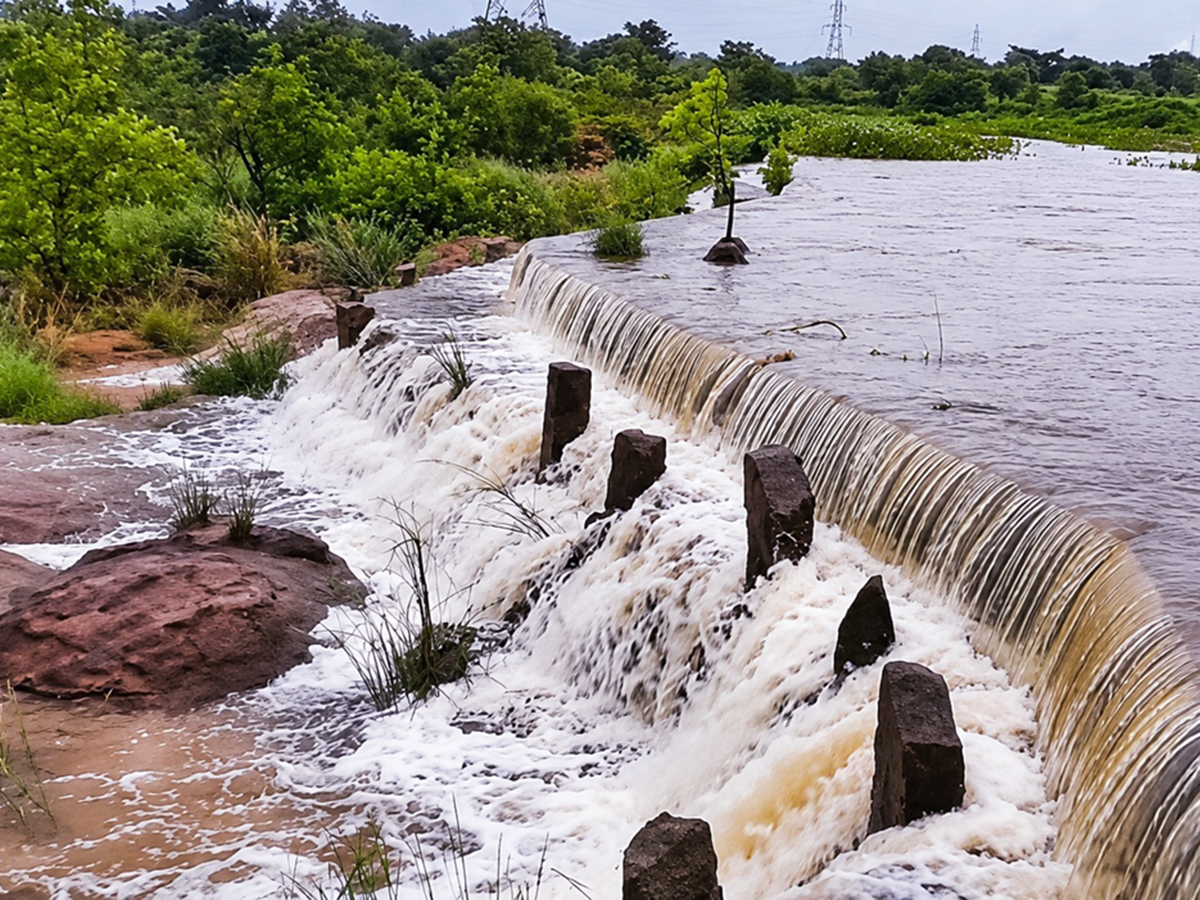 heavy_20rains_20in_20telangana__20_2824_29.jpg 24