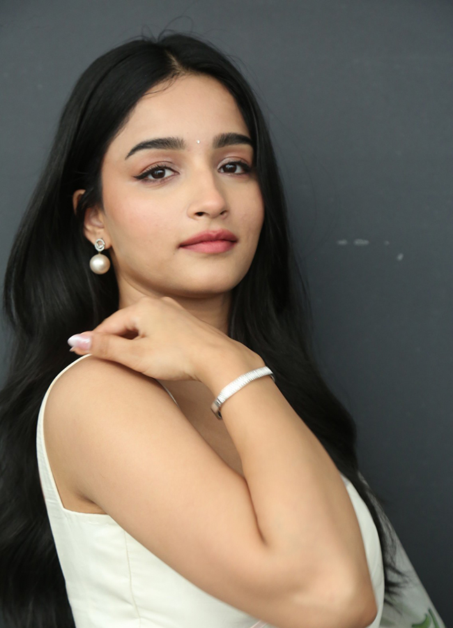 Actress_20Vishakha_20Dhiman_20Latest_20Exclusive_20Photos__20_2816_29.jpg 16