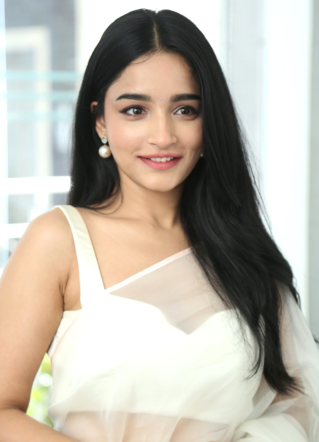 Actress_20Vishakha_20Dhiman_20Latest_20Exclusive_20Photos__20_286_29.jpg 6
