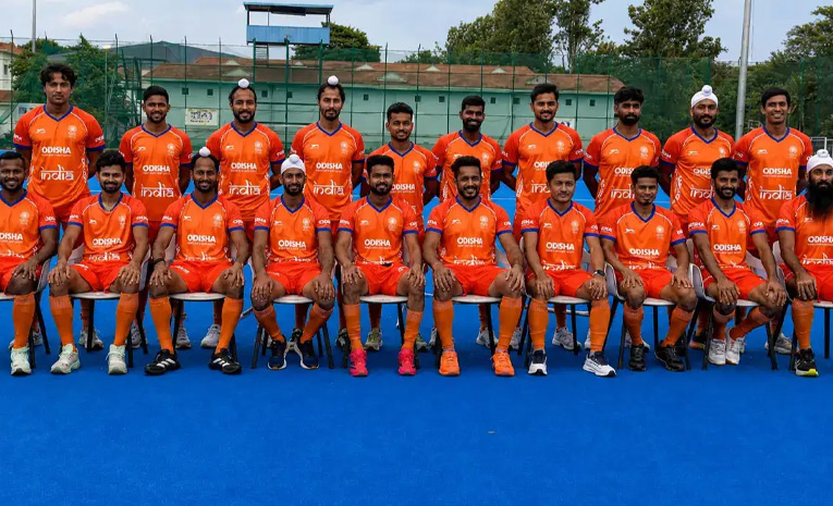 Indian-Hockey-Icon-PR-Sreejesh-Baffled-By-Jersey-Colour-Row.jpg