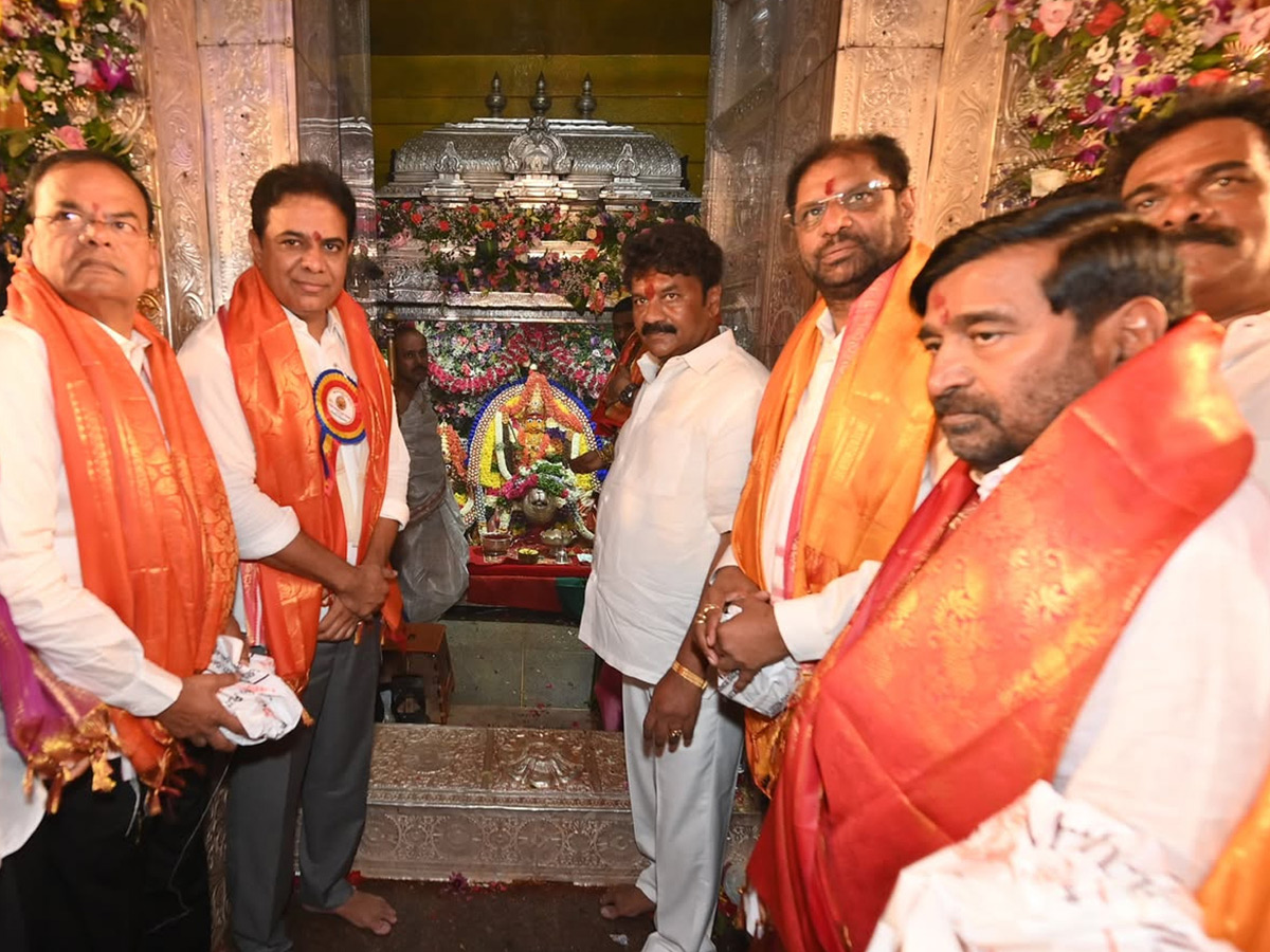 Secunderabad_20Ujjaini_20Mahankali_20Bonalu_20Photos_20_2826_29.jpg 20