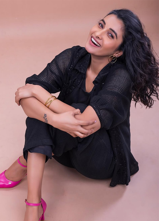 Actress_20Priya_20Bhavani_20Shankar_20In_20Irumudi_20Movie_20HD_20Photos__20_2814_29.jpg 14