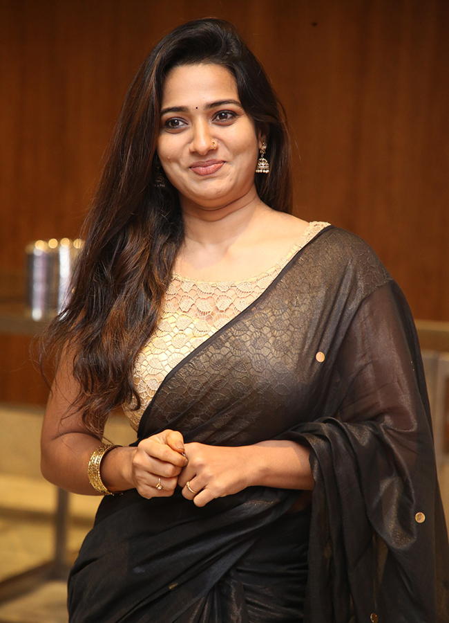 Actress_20Rekha_20Nirosha_20At_20KJQ_20Pre_20Release_20Event__20_2810_29.jpg 10