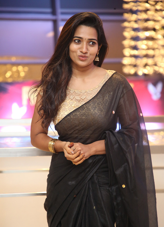 Actress_20Rekha_20Nirosha_20At_20KJQ_20Pre_20Release_20Event__20_288_29.jpg 8