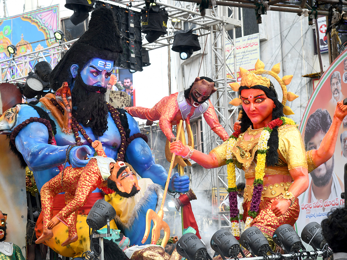 Ashadam_20Bonalu_202026_20Festival_20in_20Hyderabad_20Photos__20_286_29.jpg 6