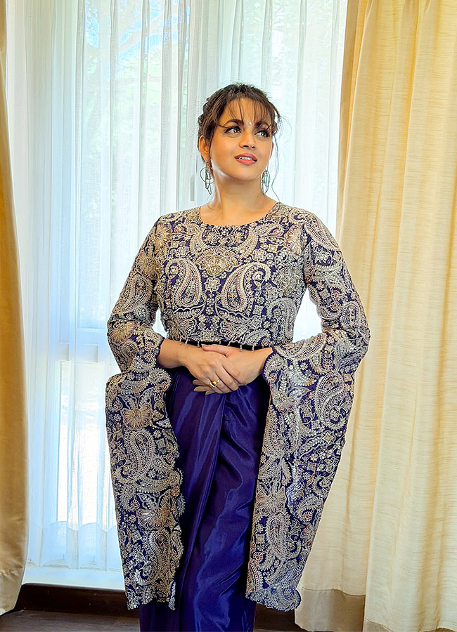 Bhavana_20_286_29.jpg 6