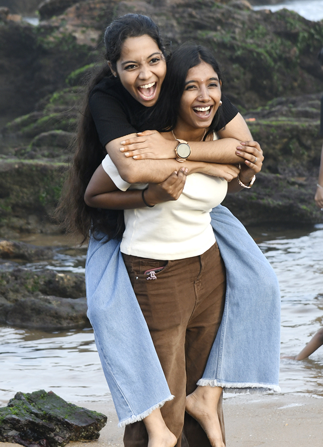 Friendship_20Day_20Celebrations_20RK_20Beach_20Visakhapatnam__20_2811_29.jpg 11