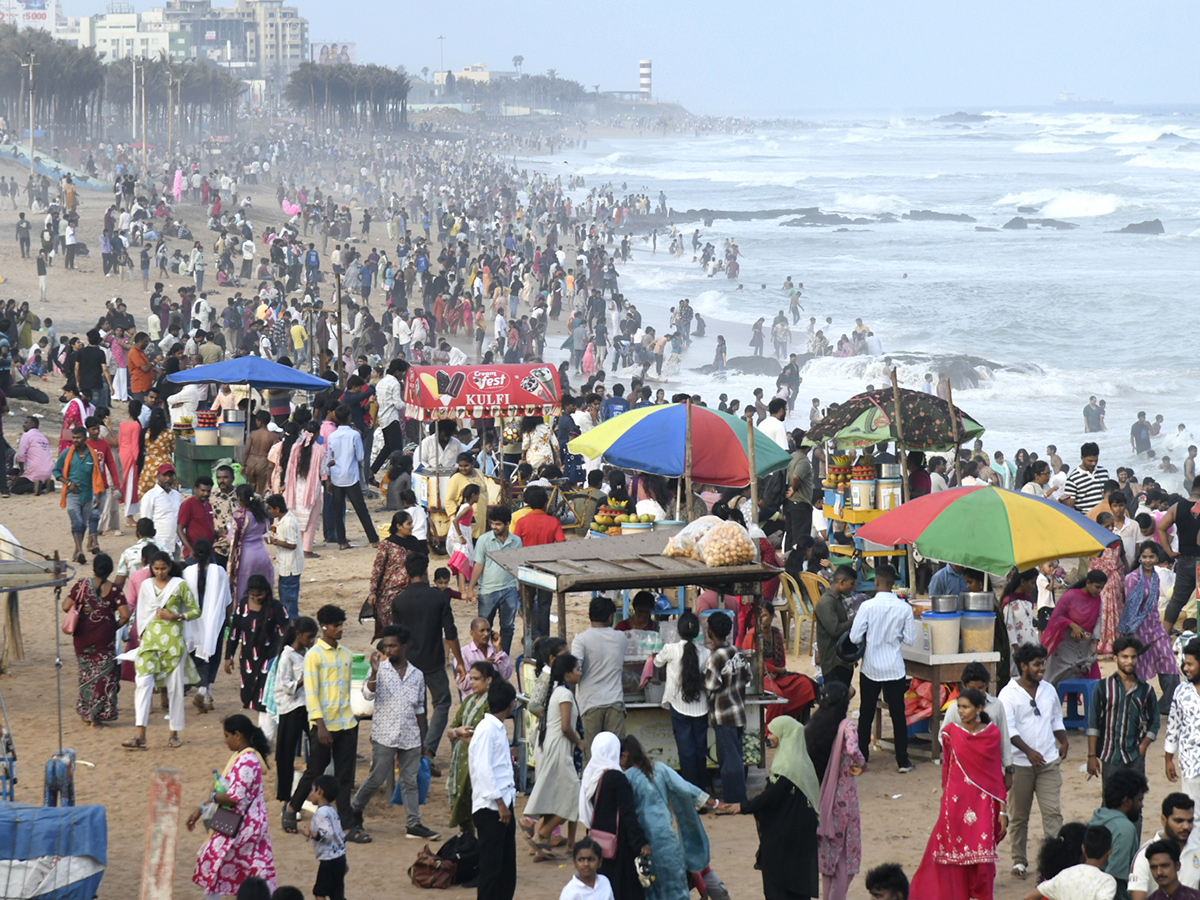 Friendship_20Day_20Celebrations_20RK_20Beach_20Visakhapatnam__20_285_29.jpg 5