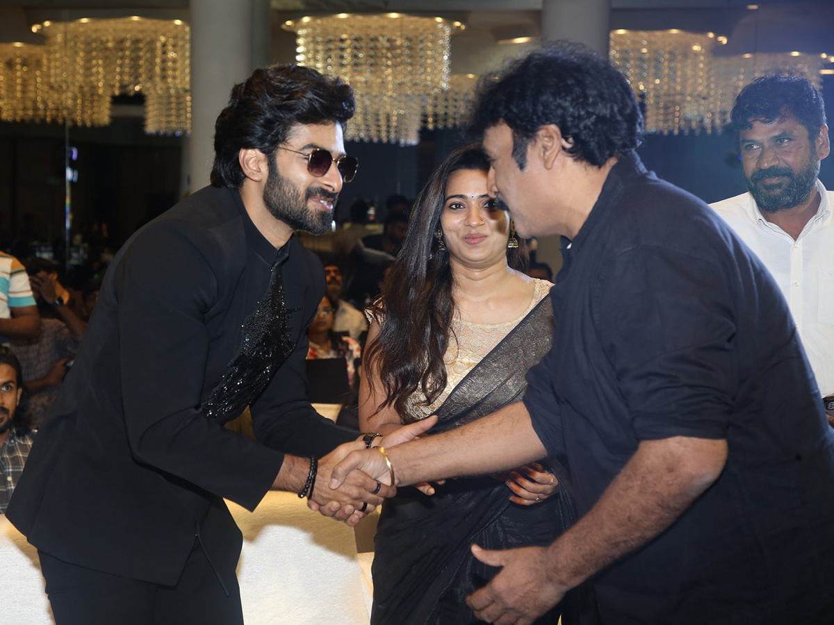 KJQ_20Movie_20Pre_20Release_20Function_20HD_20Photos__20_287_29.jpg 7