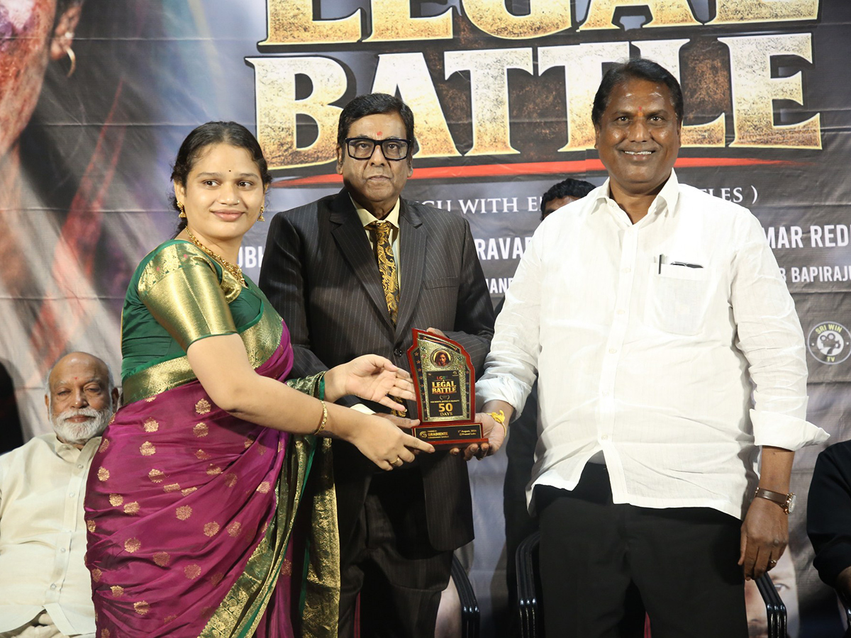 LGBT_20A_20Legal_20Battle_2050_20day_20Celebratory_20Events_20at_20Prasad_20Lab__20_284_29.jpg 4