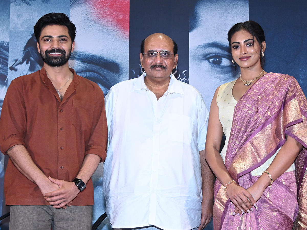 Agadha_20Movie_20Trailer_20Launch_20HD_20Gallery__20_2815_29.jpg 15