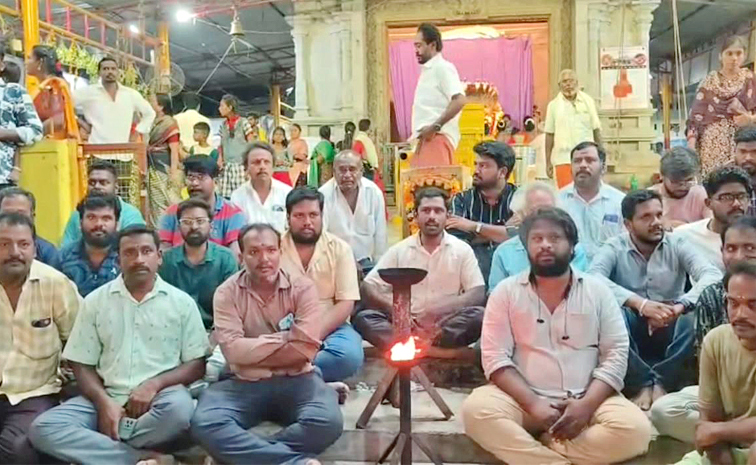 Kuppam-Temple-Row.jpg