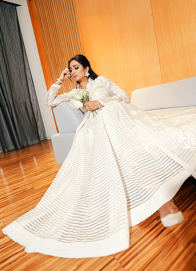 Shreya_20Ghoshal_20_2814_29.jpg 14