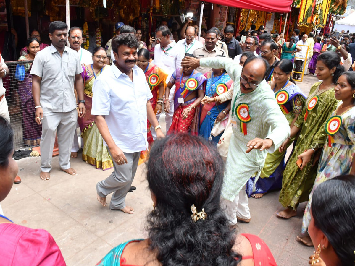Ujjaini_20Mahankali_20Bonalu_202026_20in_20Secunderabad_20HD_20Photos__20_282_29.jpg 2