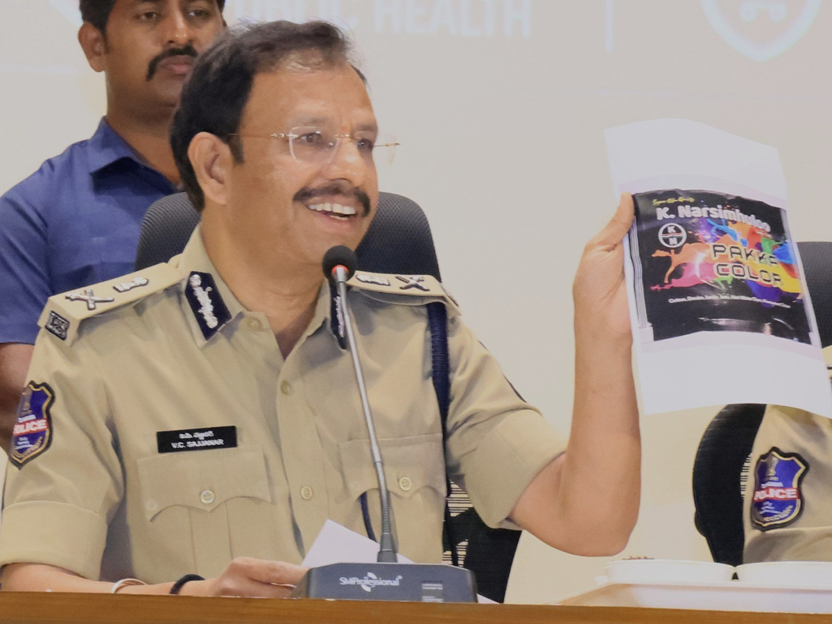 Fake_20Spices_20Seized_20in_20Hyderabad_20HD_20Photos__20_289_29.jpg 10