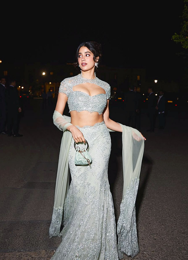 Janhvi_20Kapoor_20_283_29.jpg 3