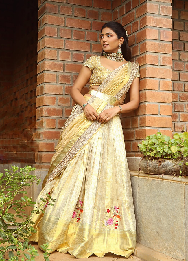 Tollywood_20Actress_20Eesha_20Rebba_20Latest_20Photos_20Viral__20_2816_29.jpg 16