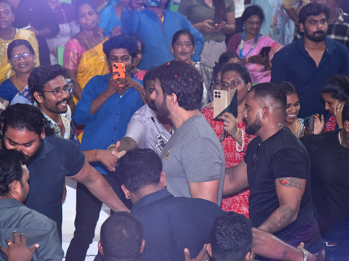 Anakapalli_20Movie_20Pre_20Release_20Event_20HD_20Photos__20_285_29.jpg 5