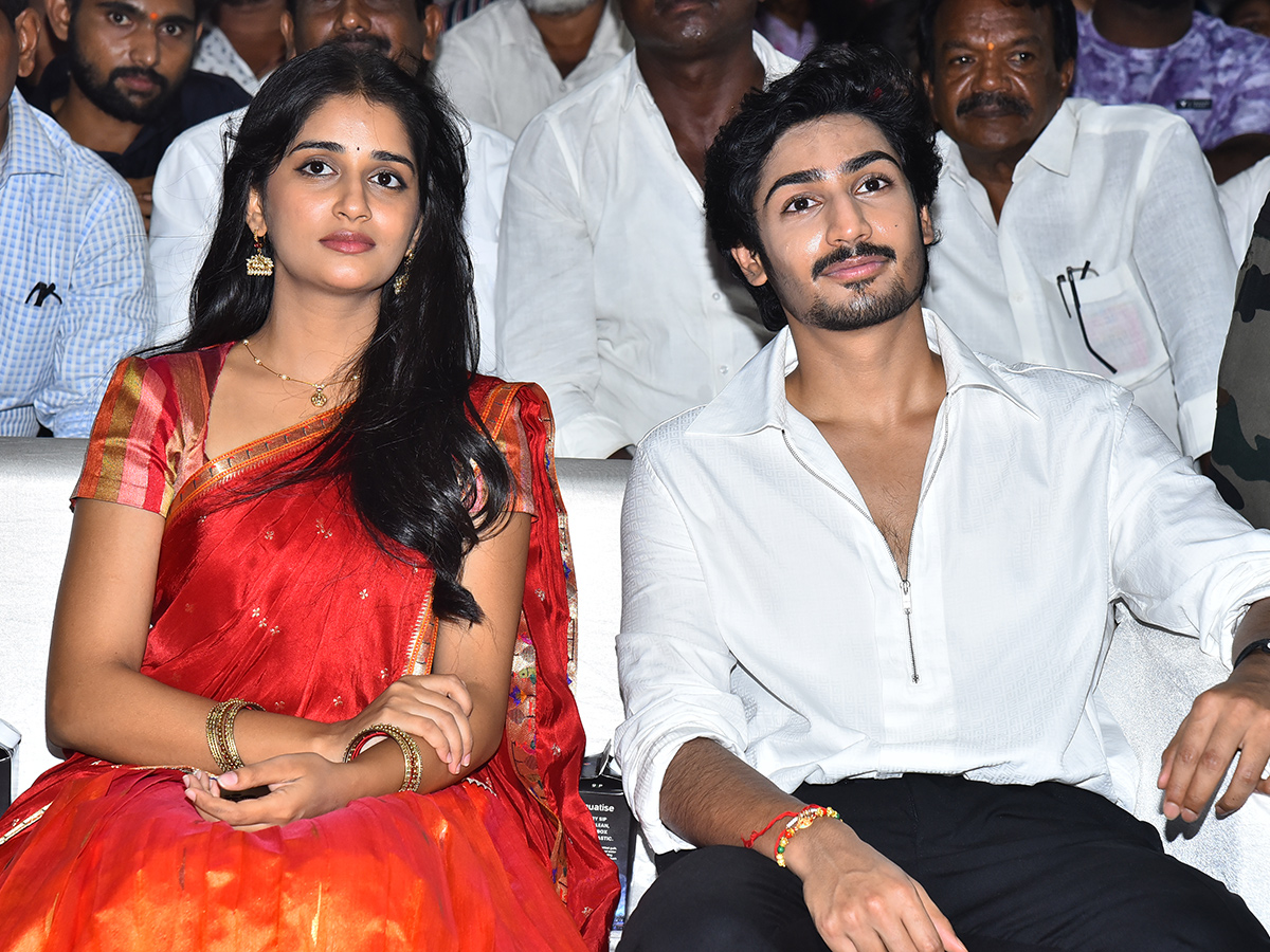 Anakapalli_20Movie_20Pre_20Release_20Event_20HD_20Photos__20_288_29.jpg 8